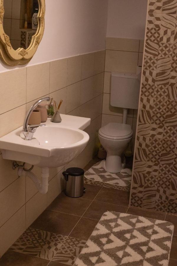 Apartman Casa Skerlak Malo Srediste Экстерьер фото